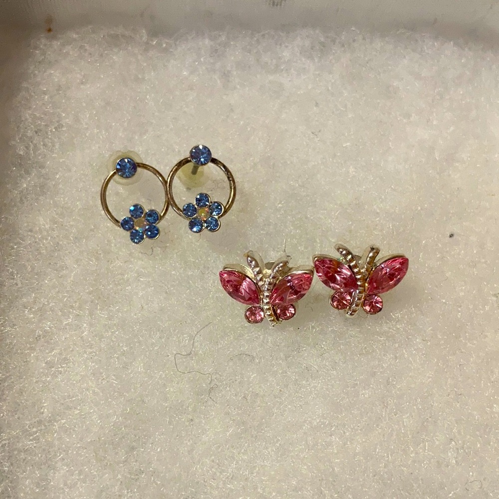 🎉Price Drop! Pink Butterfly and Blue Flower Earrings